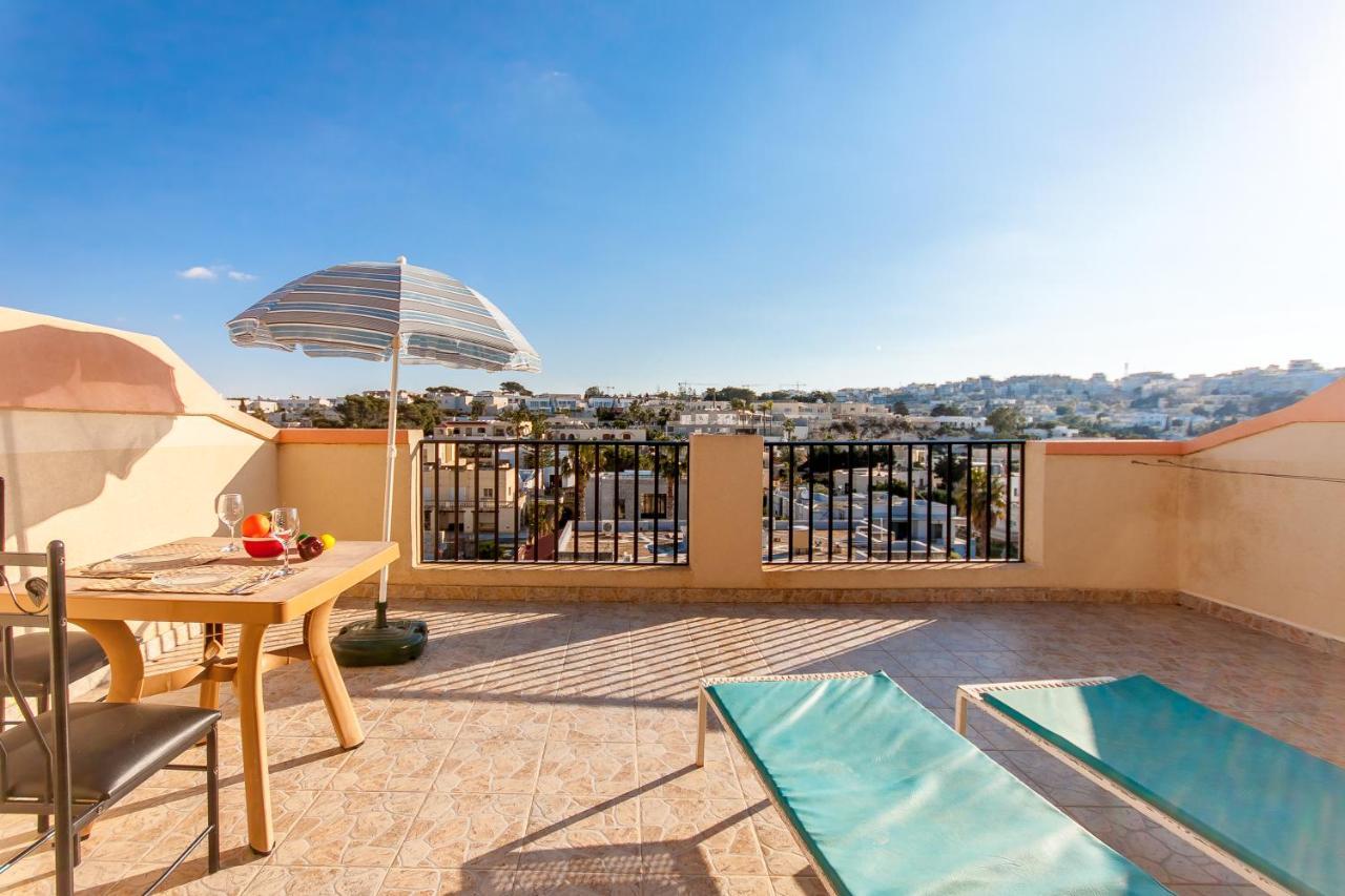 Pool And Sea Merill Apartments - Happy Rentals Mellieha Bagian luar foto